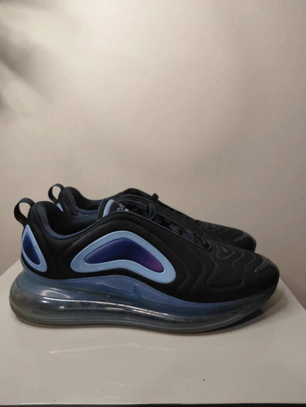 Nike Men’s Air Max 720 Obsidian Blue Fury Sneakers Size 10